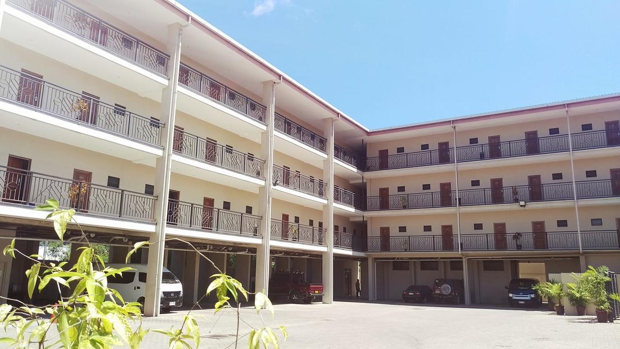 Paddy'S Hotel & Apartments Port Moresby Exterior foto